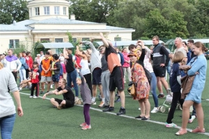 Полицейские Центрального района Петербурга приняли участие в акции &laquo;Зарядка со стражем правопорядка&raquo;