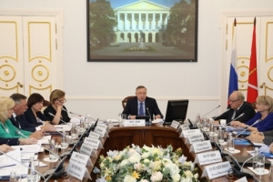 Петербург внедрит программный комплекс для борьбы с распространением наркотиков через Интернет