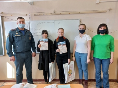 В Центральном районе подвели итоги районного этапа шестого Всероссийского героико-патриотического фестиваля детского и юношеского творчества &laquo;Звезда спасения&raquo;