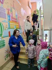 Тренировка по эвакуации в ГБДОУ N116 (ул. Таврическая, д. 2)
