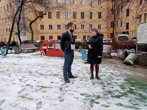 Решаем вопросы хаотичной парковки во дворе 2-ой Советской ул, д. 27/2