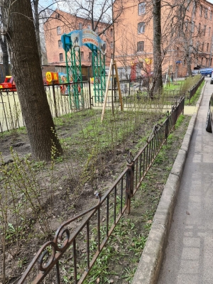 Несмотря на выходные дни работа отдела благоустройства не останавливается