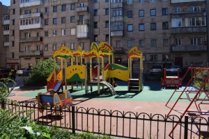Работы на объектах благоустройства в центре города идут полным ходом
