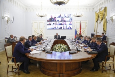 Губернатор потребовал продолжить работу по пресечению наркопреступлений, совершаемых с использованием интернета