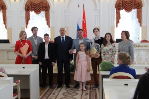 Семья из муниципального образования Смольнинское &ndash; одна из лучших в городе