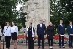 В центре почтили память жертв террористического акта в Беслане