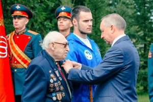 Александр Беглов: На Пулковских высотах установлен закладной камень на месте будущего мемориального комплекса, посвященного Битве за Ленинград