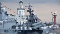 С Днём Военно-Морского Флота России