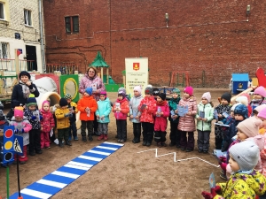 Профилактическое мероприятие &laquo;Детская площадка по правилам&raquo; для воспитанников детского сада 49