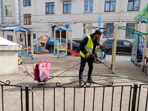 В МО Смольнинское началась весенняя промывка оборудования
