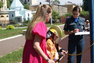 Воспитанники лагеря дневного пребывания &laquo;Подсолнух&raquo; приняли участие в Дне пожарной безопасности