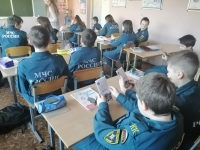 Пожарным кадетам рассказали о гражданской обороне